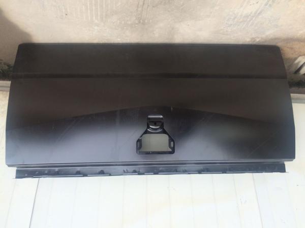 Nissan Navara NP200 Auto Spare Parts Car Tailgate / TailPlate , Welding with