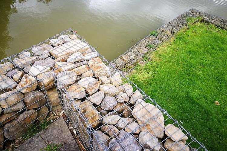 Strong And Sturdy Welded Gabion Wall Rock Cages For Landscaping 50mm X 50mm