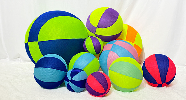 Light Inflatable Toy Ball Designed for Small Children's Coordination and Balance Made