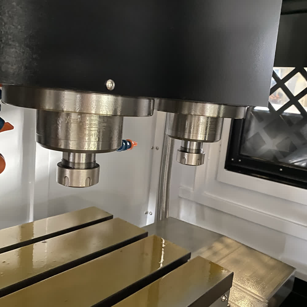 Industrial Automatic CNC Engraving And Milling Machine For Castings