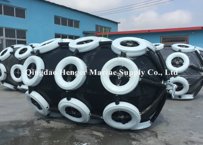 Marine Diameter 4.5m 80kPa Pneumatic Rubber Fender