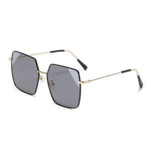 Quality OEM Metal Frame Sunglasses , TAC Lens Lightweight Sunglasses Womens wholesale