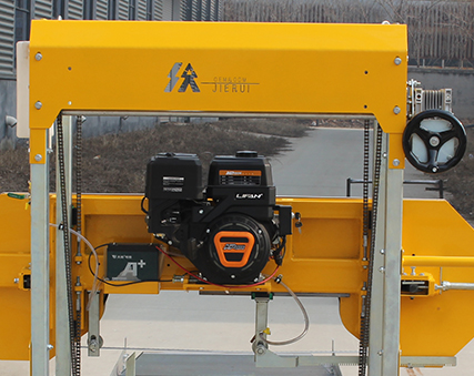 9HP Gasoline Engine Portable Horizontal Band Sawmill With 3.74*1.8*.17m Dimension