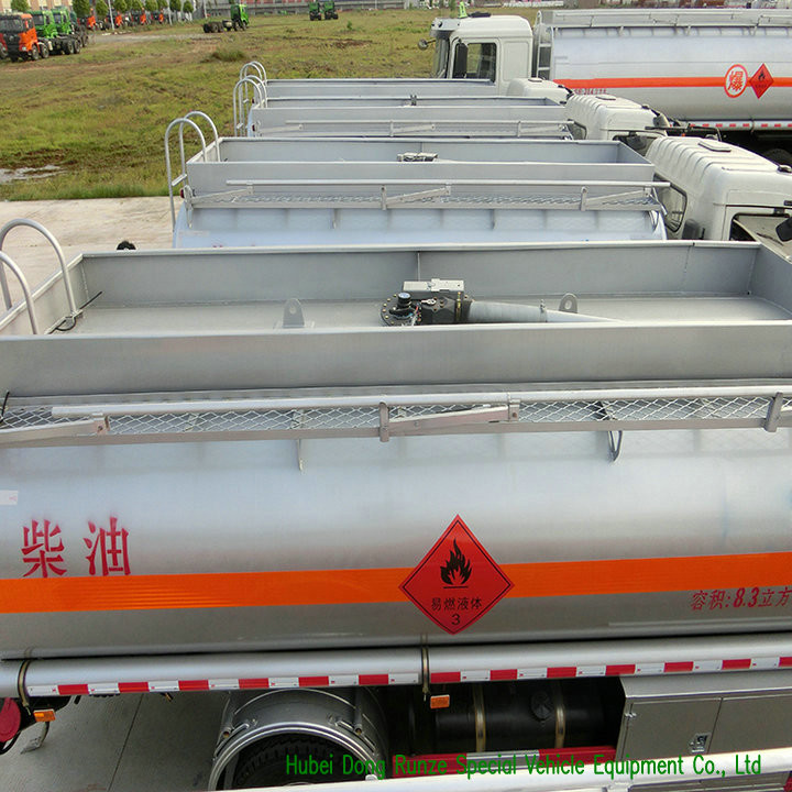 FOLRAND 3000L Mobile Fuel Transport Trucks , Propane / Gasoline Tanker Truck