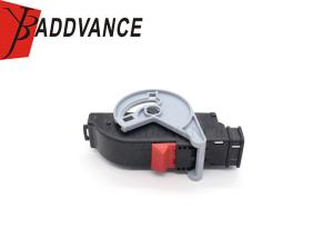 Quality 2209521-2 Angle 180° Black PBT GF 46 Way For Automotive Connector Cover wholesale
