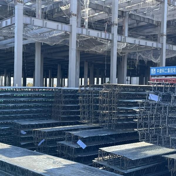 Industrial Metal Deck Trusses 2000lb Capacity Bolt Free Connection Warehouse