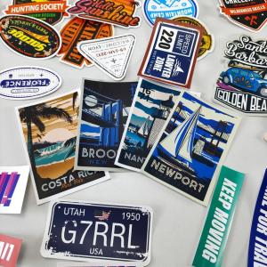 Quality custom waterproof printing logo packaging gloss vinyl holographic custom die cut sticker wholesale