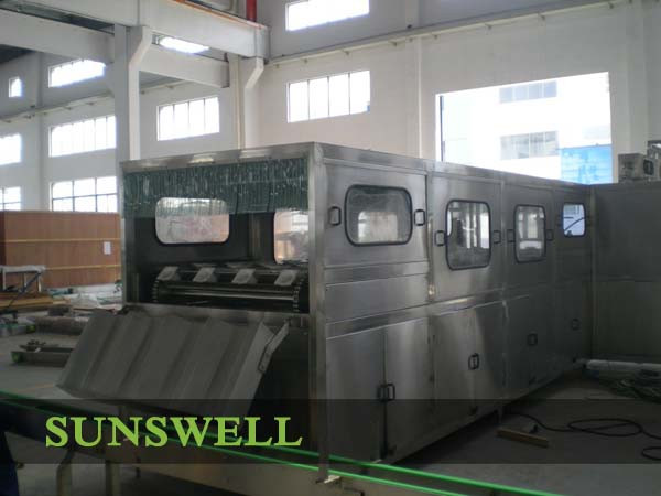 18.9L Jar 5 Gallon Water Filling Machine 3000BPH With Rotary Filling Line