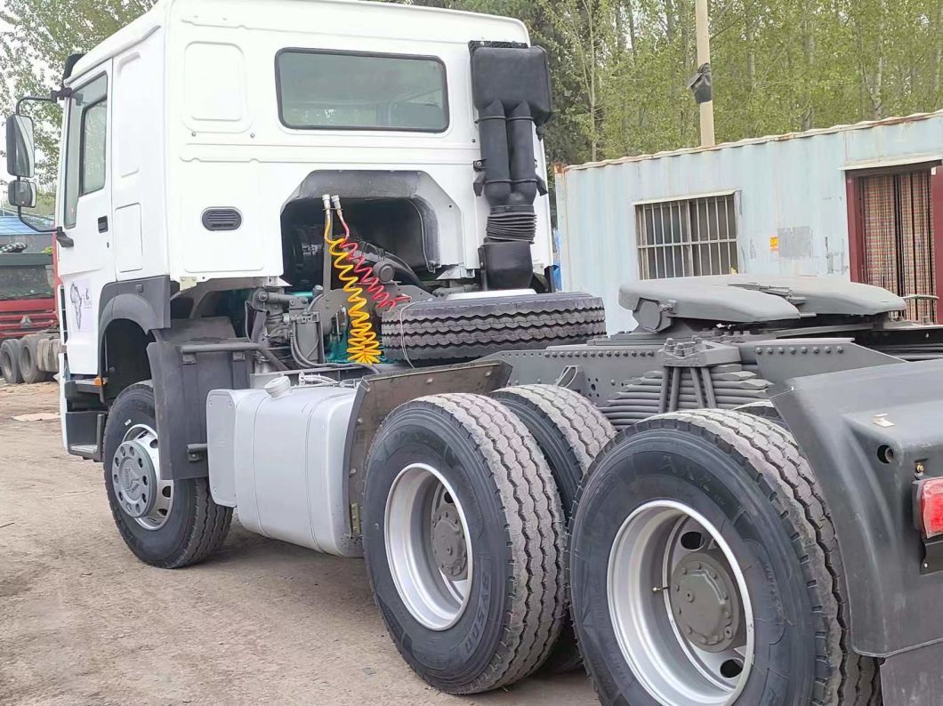 Sinotruk HOWO 400HP Tractor Truck