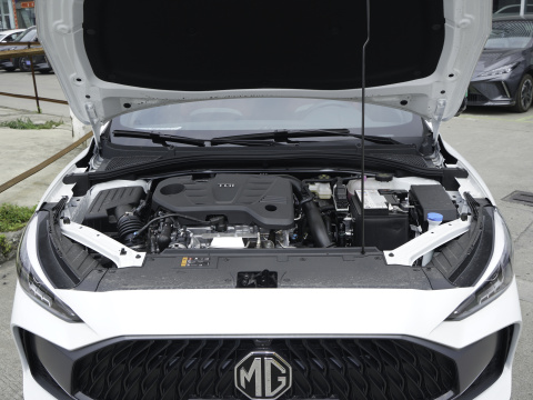 129hp L4 1.5T Engine MG Car Petrol Adults Gasoline Driven 4-Door 5-Seat For Mingjue Mg5 Left Handed Drive 0km Used Vehicles