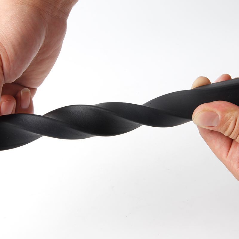 Temperature -60C- 150C Customized Extrusion Rubber Seal Strip Foam Rubber Round Cord