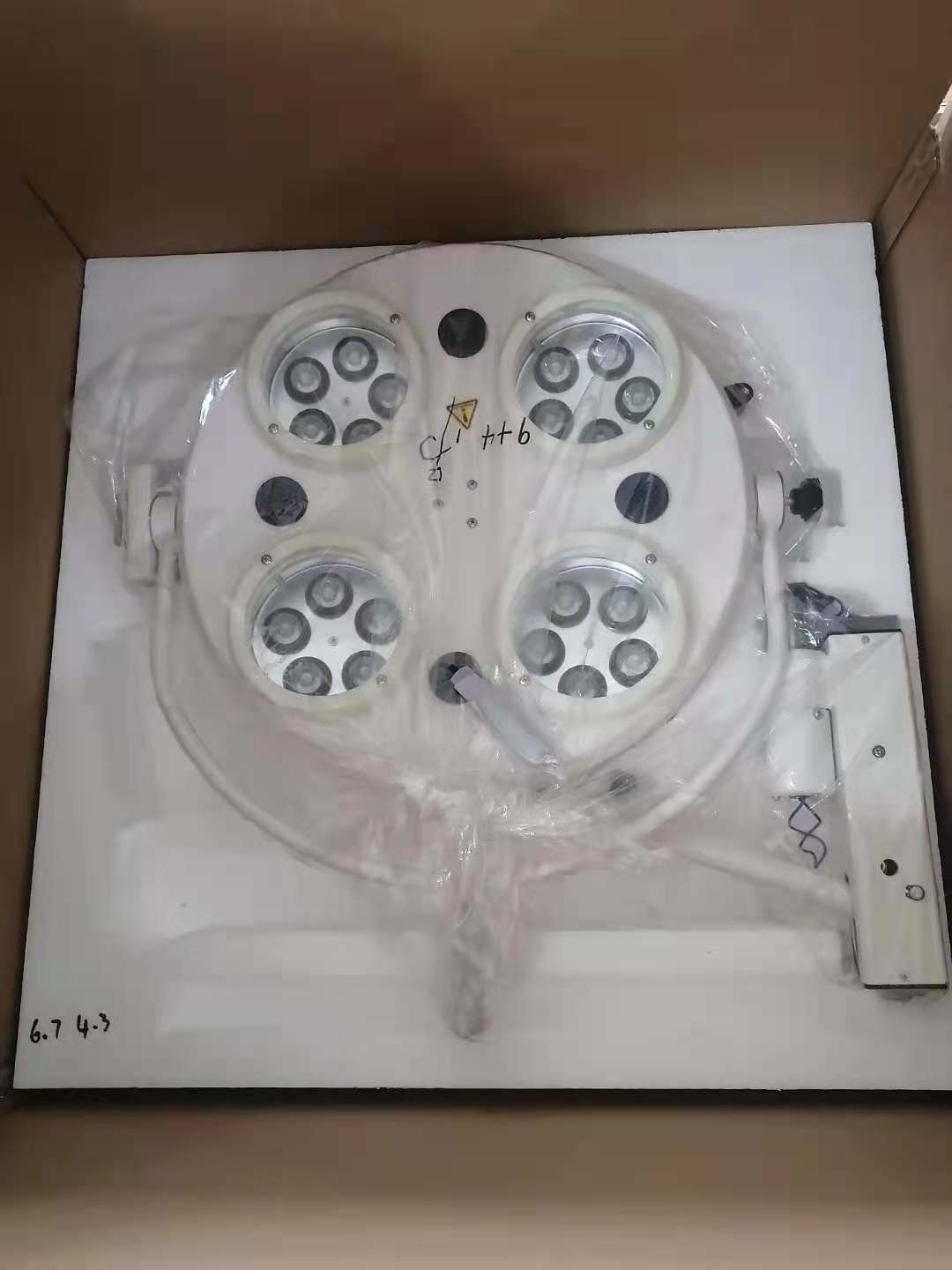 Economic Surgical Shadowless Lamp LED Ceiling Hospital Ot Light