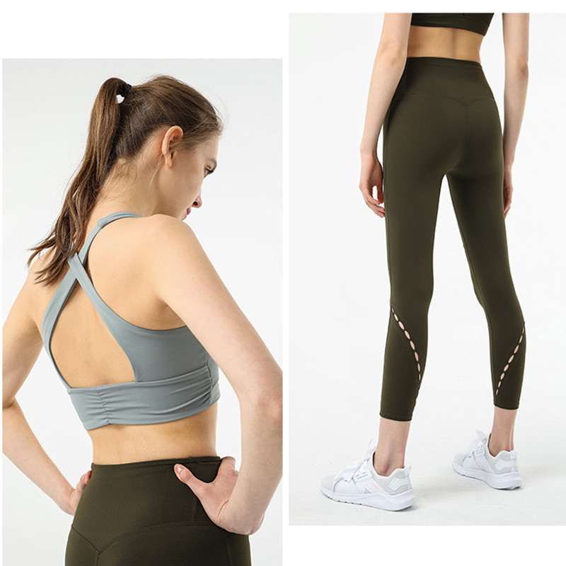 Nude Yoga Set Clothes Nylon Sweat Wicking Hip Lift Two Piece Athletic Sets