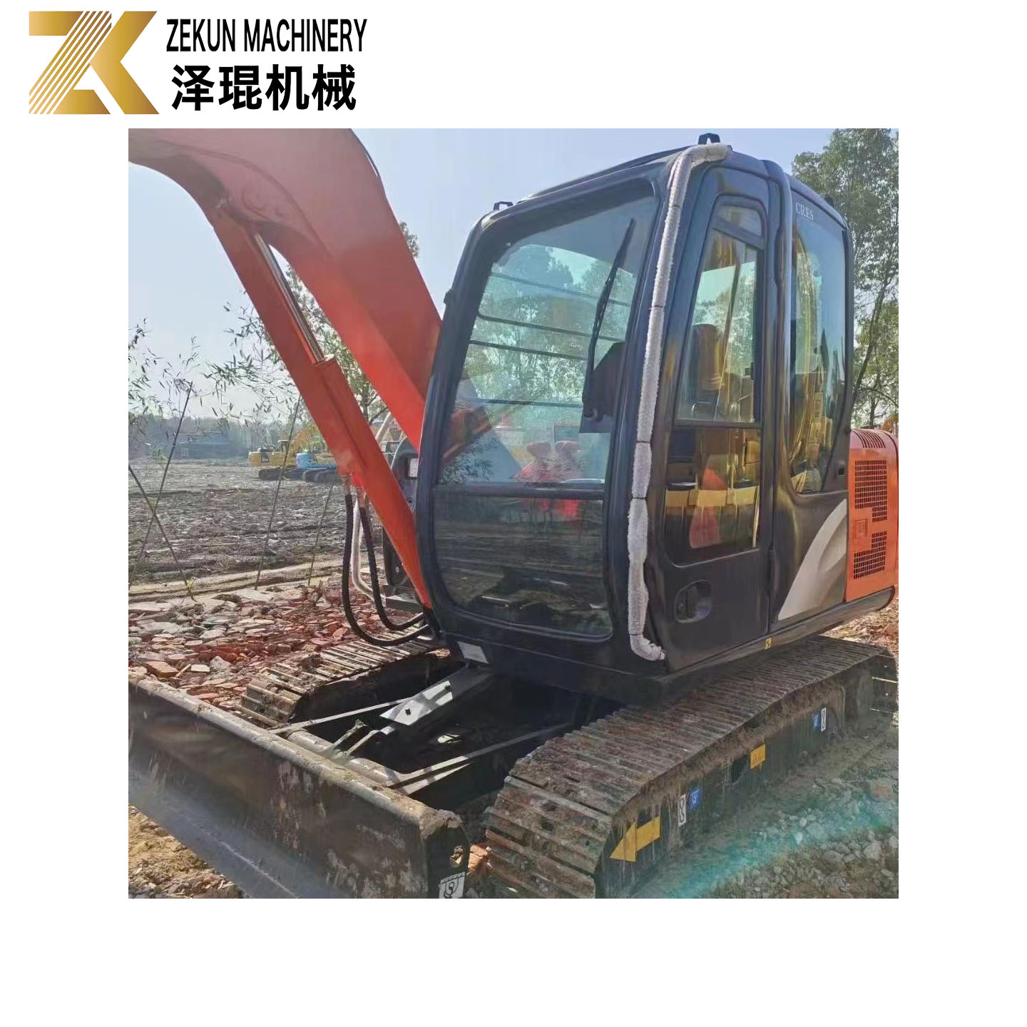 HITACHI ZX 60 6 ton Mini Secondhand Hydraulic Excavator with 0.22 m3 Bucket Capacity