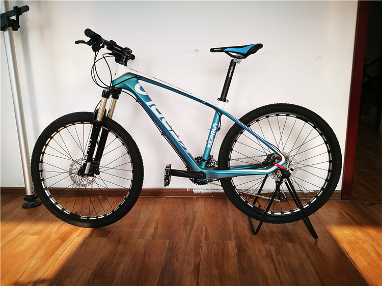 Tianjin manufacture 26" 17" height OEM carbon fiber MTB with Kenda tirefor exercise
