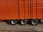 Enclosed 3 Axle Box Cargo Trailer 80 Ton High Load Capacity High Capacity