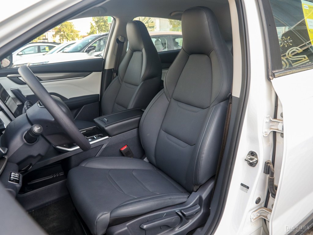 pure electric 5-door 5-seat SUV Weimar Motors Weimar EX5 2022 EX5 400 is a passenger version of the new energy vehicle