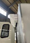 4x2 SINOTRUK HOWO Refrigerated Truck 140HP RHD 95km/H