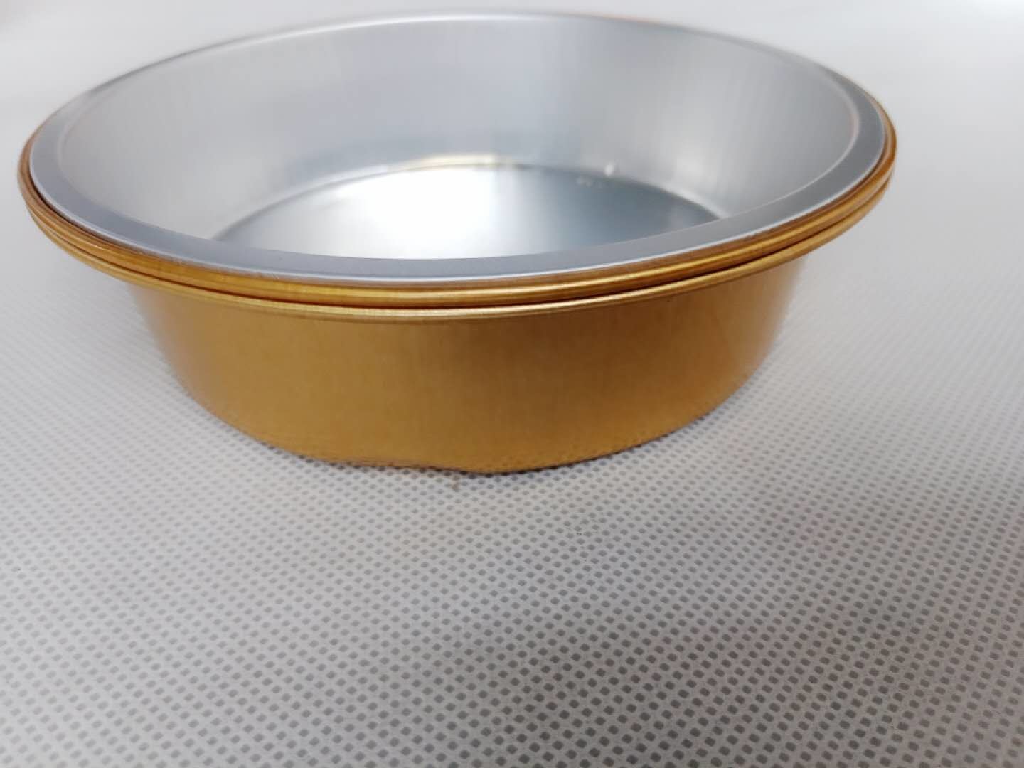 Aluminum foil bowl
