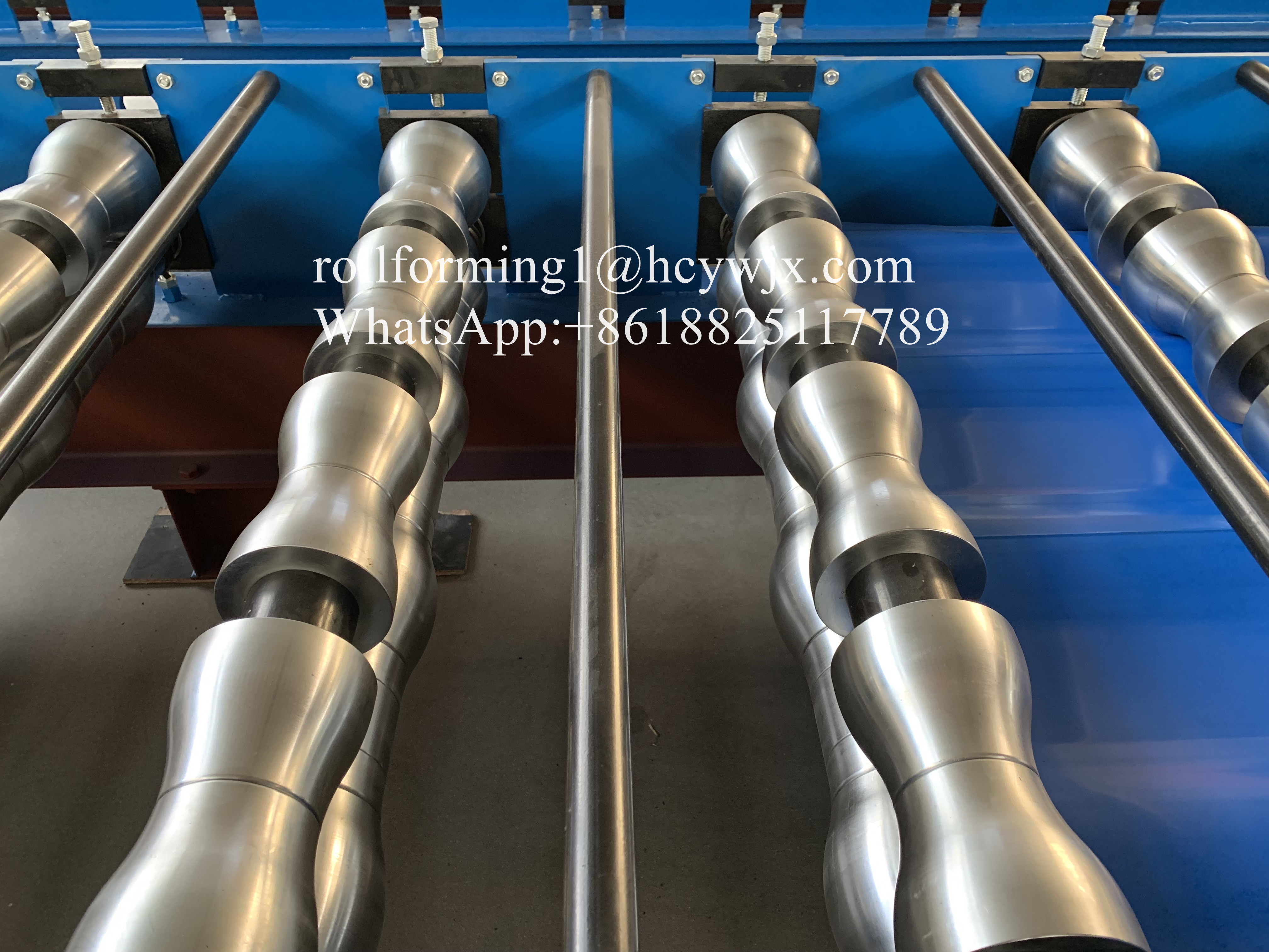 Metal Roof Glazed Tile Cold Roll Forming Machine With 5T Manual Decoiler