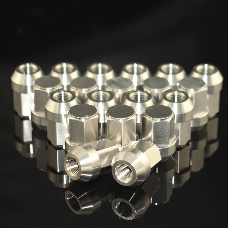 Black Close End GR5 Titanium Lug Nuts M12x1.25 M12x1.5 M14x1.5 M14x1.25 With PVD Coating