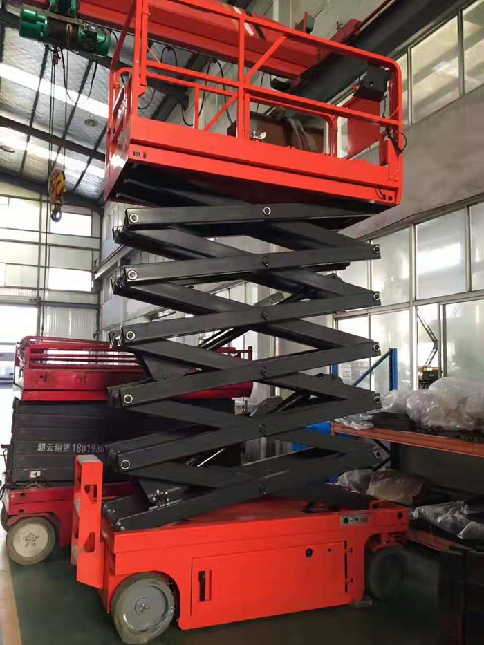 Self Propelled Boom Lift 10m Outdoor Aerial Working Equipment Scissor Structure