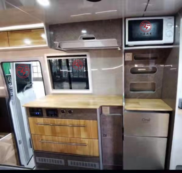 Off Road Tour Travel Mini Bus 4x4 6 Seats RVs Campers Truck Motorhome Camper Van with 1