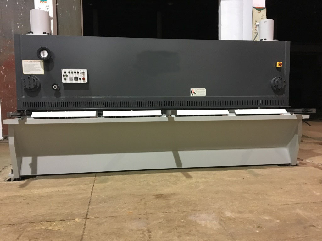 Sheet Metal Shear Machine Hydraulic Shear Cutter Plate Cut Guillotine