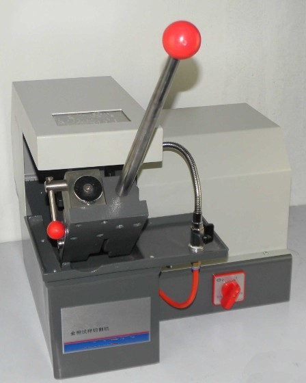 2800 R / Min Specimen Cutting Metallographic Equipment With Cooling System