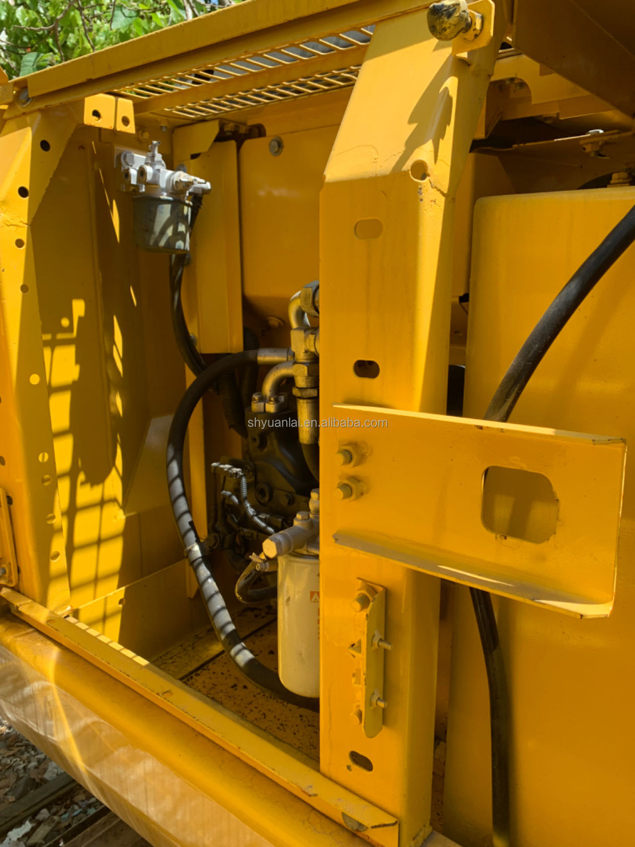 66KW Second Hand Komatsu PC130 Excavator with Fuel-Saving System and Working System