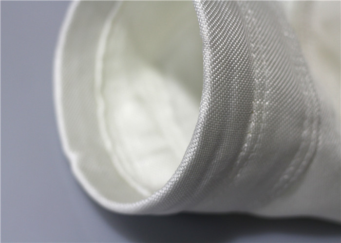 Non Elongation Dust Filter Bag , Cloth Filter Bags High Efficiency Heat Treatment