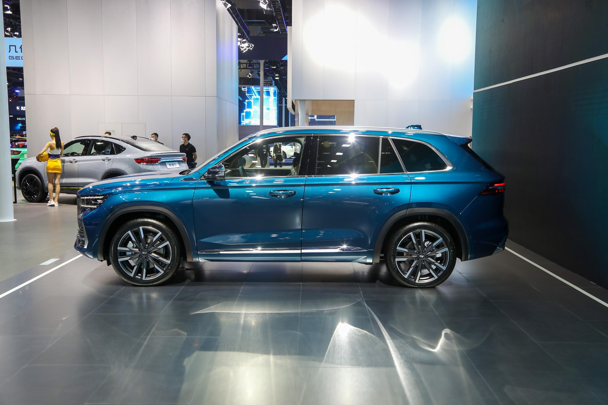 5-seater 2.0T Geely Xingyue L Compact SUV Gasoline Vehicle Maximum Speed 190 Km/h In 2023