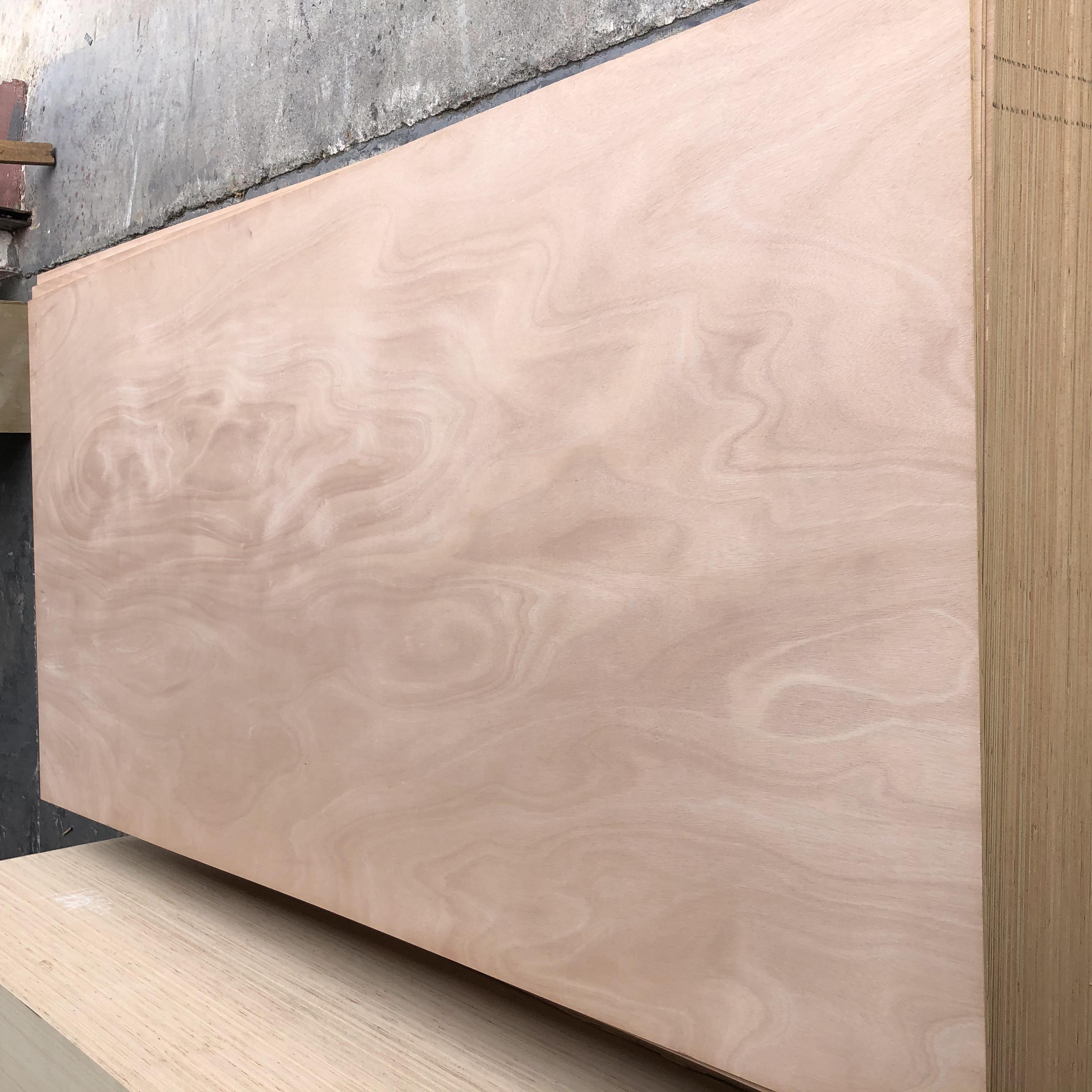 Okoume Plywood 4mm 6mm 12mm 15mm 18mm Laminated Plywood Sheet Okoume Wood Sheet 18mm