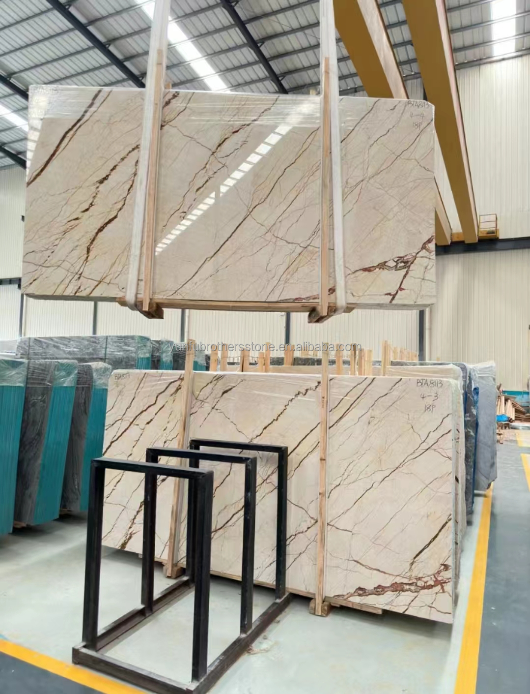 Interior Stair and Floor Tiles Solfitel Gold Marble Big Slab in Modern Natural Style