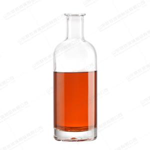 Quality Body Material Glass Customized Transparent Whiskey Bottles for Bar Party Wedding Gifts wholesale