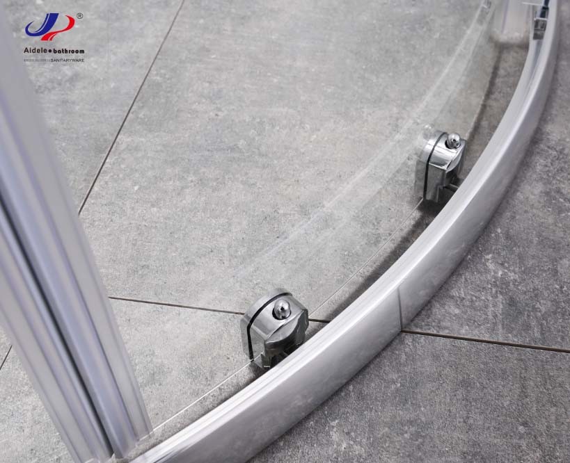 Quadrant Shower Enclosure With 4/5mm Tempered Glass And Alum Frame For A Luxurious