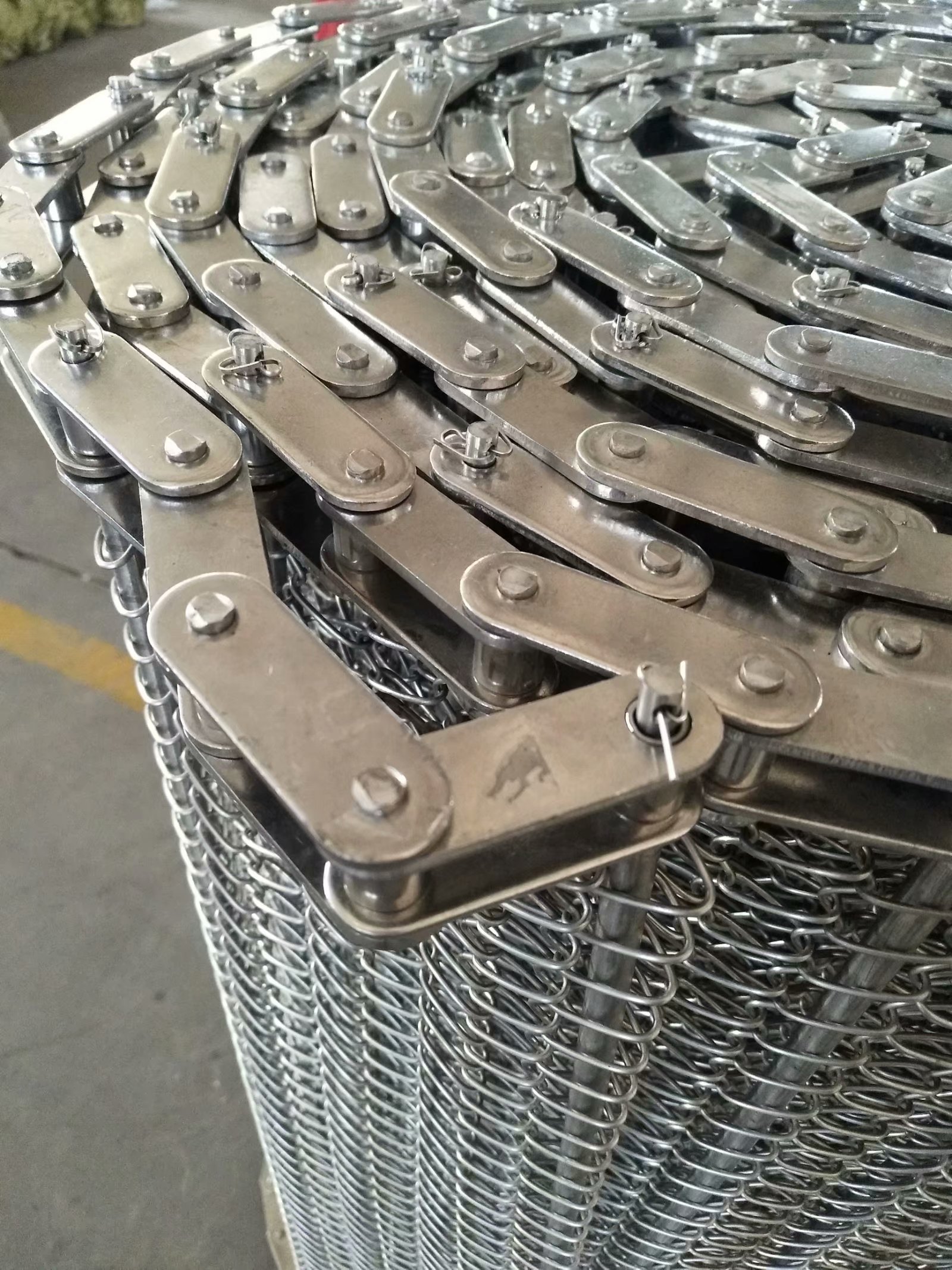 Wide Range Wire Metal Mesh Conveyor Belt , Stainless Steel Chain Conveyor Belt