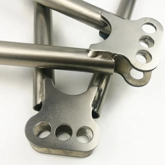 Universal Jacobs Ladder 3 hole 1 hole Natural Titanium Essential Equipment for Sprint Car Racing 13 5/8 in Long Universal