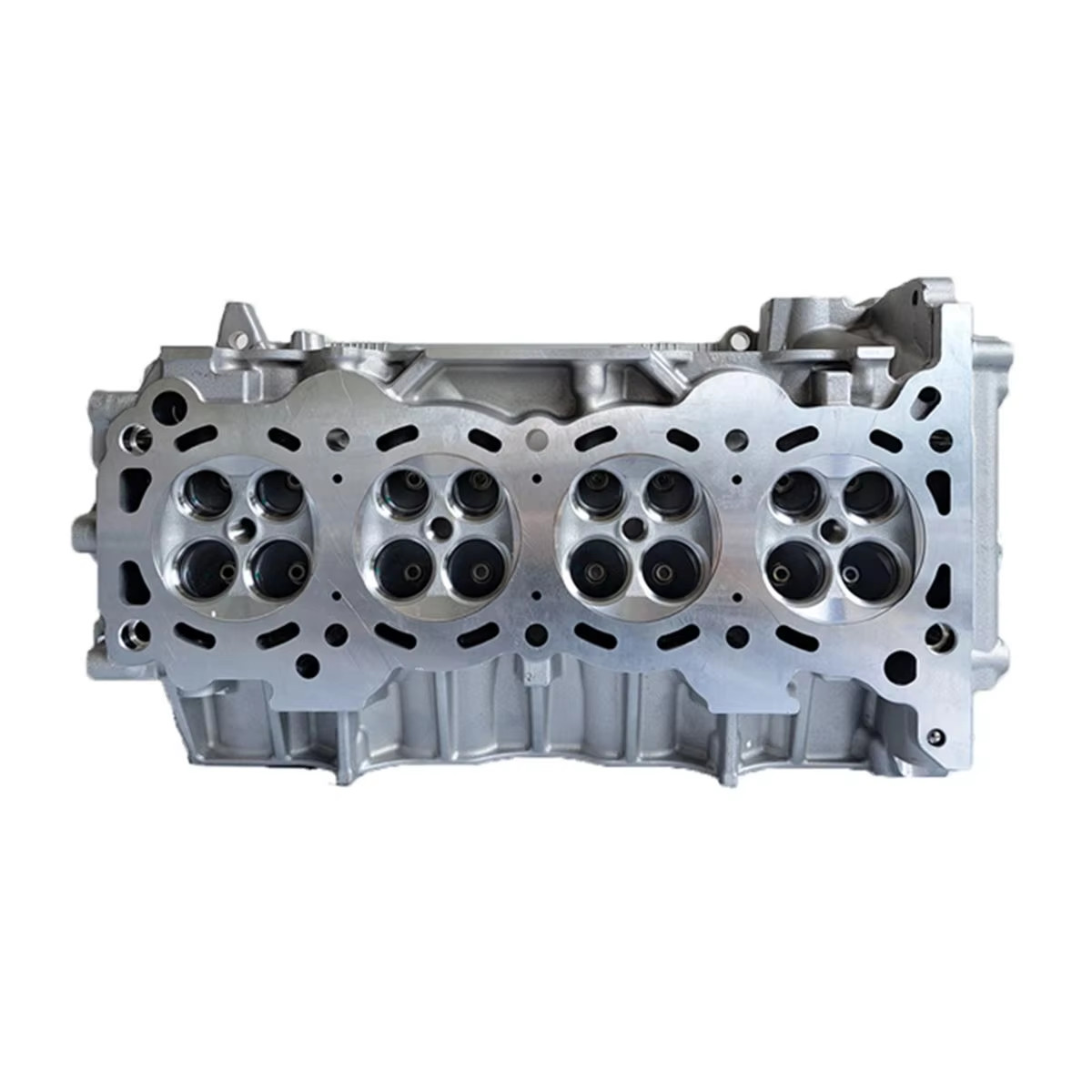 New OE 11101-75141 11101-0C010 11101-0C020 Auto Engine Cylinder Head Aluminum 1TR 1TR-FE for Toyota Hilux Innova Car Model