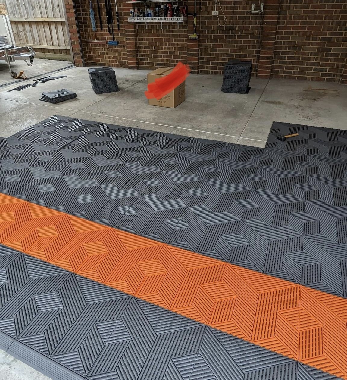 Colorful Garagetrac Floor Tiles Impact Resistant Polypropylene Garage Flooring