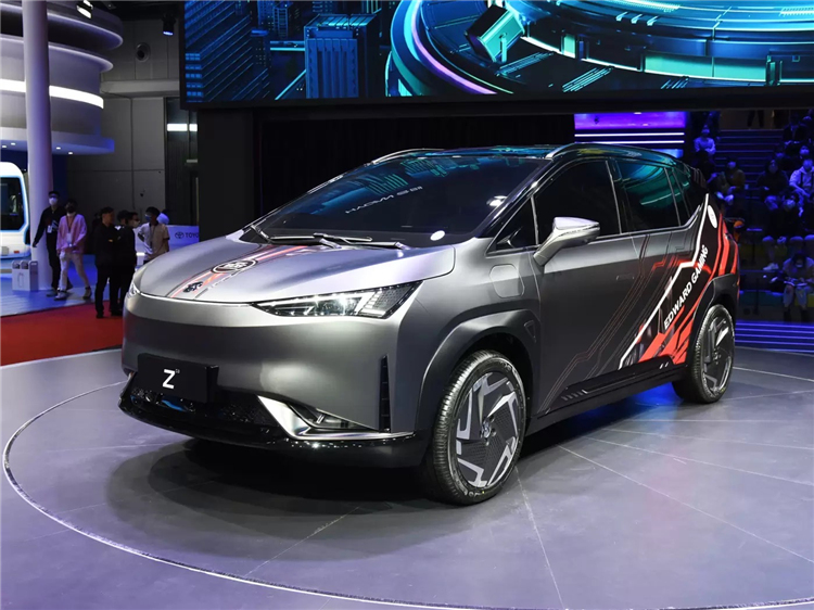 Professional HYCAN Z03 Luxury Electric Car Adult with Ternary Lithium Battery 5 Seating Capacity