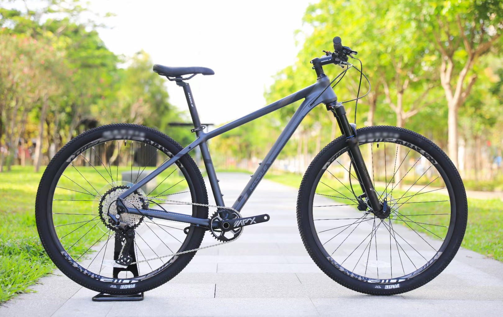 SMN M6000 30-Speed 27.5 Inch Fat Tire Electric Mountain Bike with Derailleur Lever