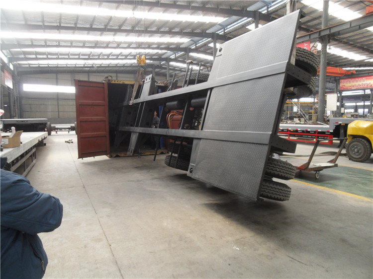45ft Container Gooseneck Chassis Trailer Skeleton Truck Trailers with 28tons Landing Gear