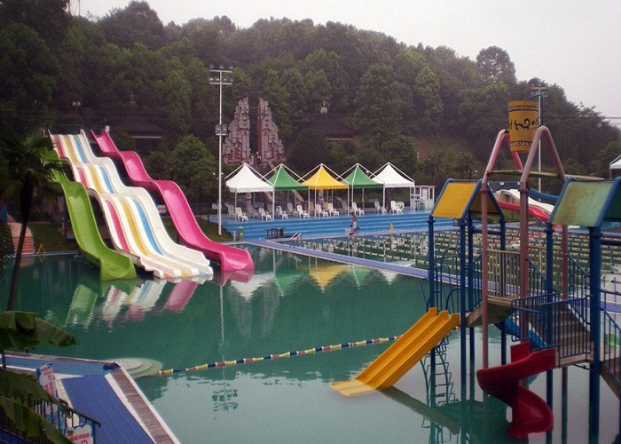 Muti - Color Racing Outdoor Fiberglass Water Slides For Youth / Children