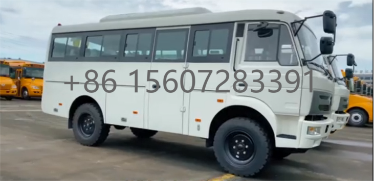 Dongfeng Customizable 10-23 Seat Outdoor Adventure Bus AWD 4-Wheel Mini Bus and Fuel-