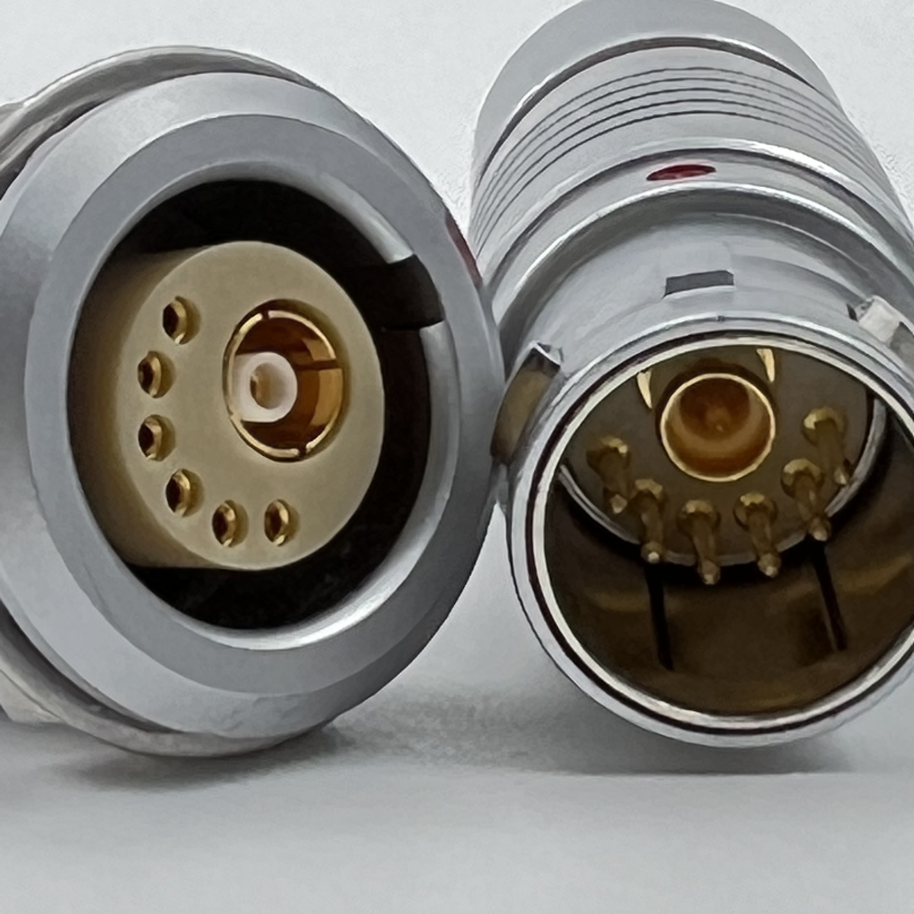 BEXKOM Circular Push Pull Connectors Metal Cable End Fittings IP50 IP68