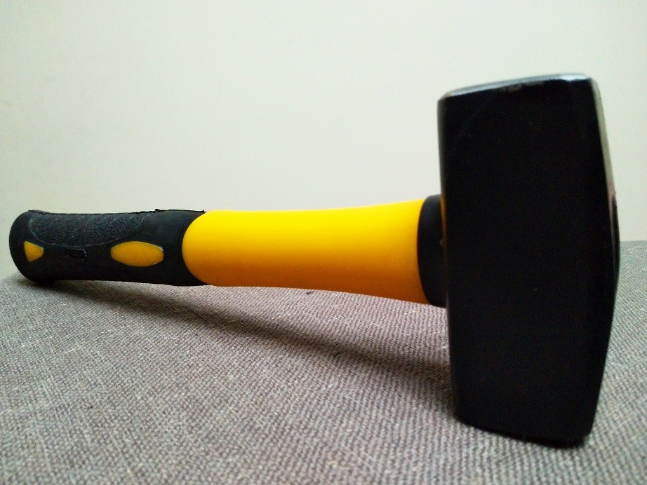 American Type Stoning hammer(XL-0093) with painted surface, rubber handle and reasonable price