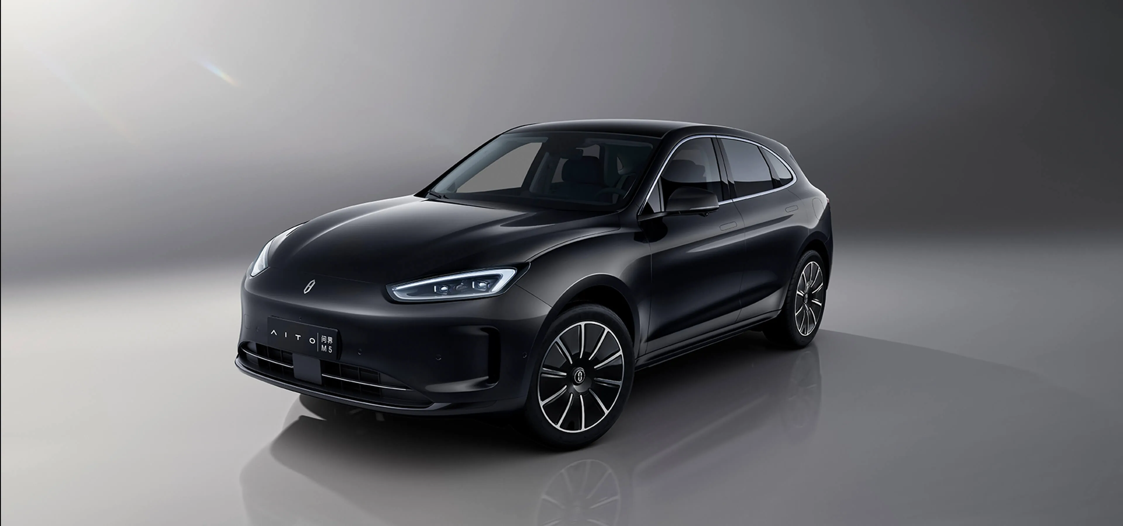 Good Energy City Electric Car Huawei Aito M5 4WD Suv Automotive Plug In Hybrid Fuel Electro Car with 0.75h Fast Charging