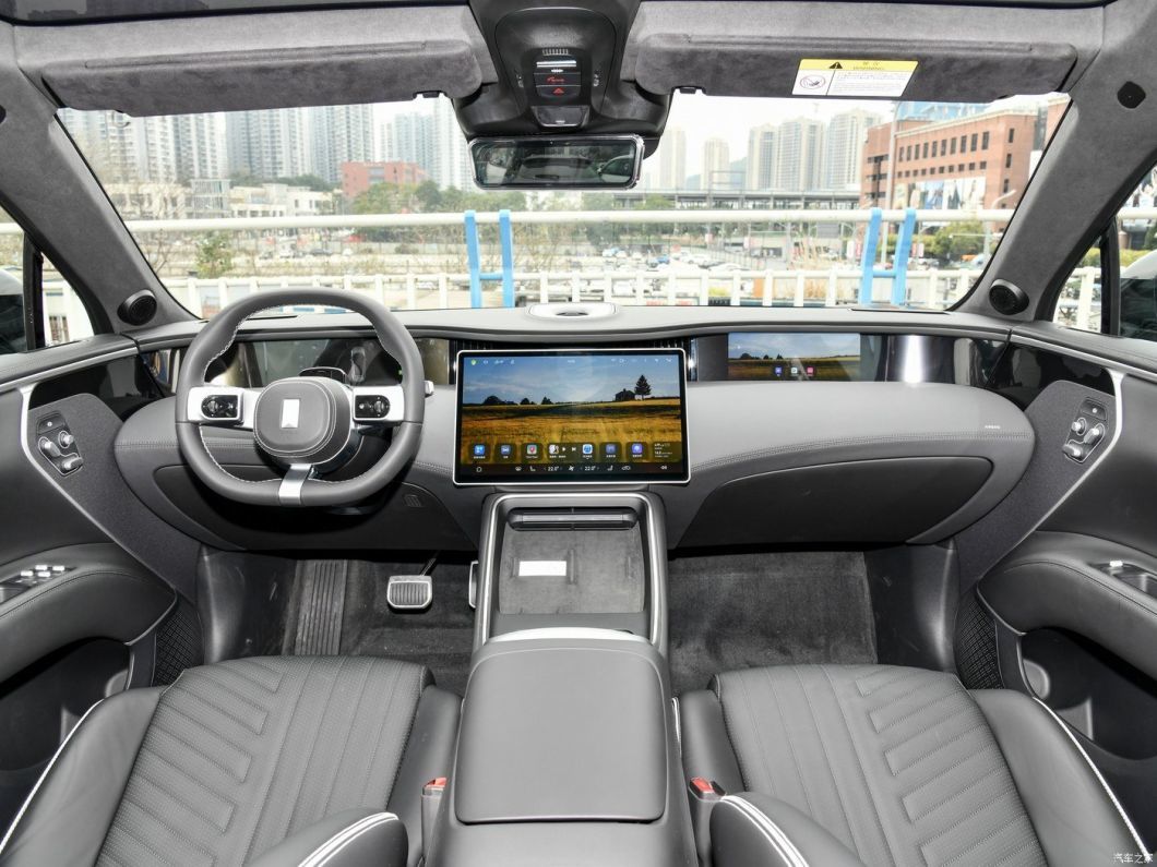 High Performance Changan Huawei Avatr 11 New Energy Vehicles Electric SUV Car
