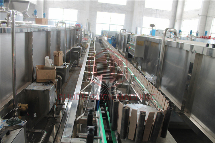Low Foam Dosing Hot Juice Filling Machine With Long Tube PET Bottle Filler